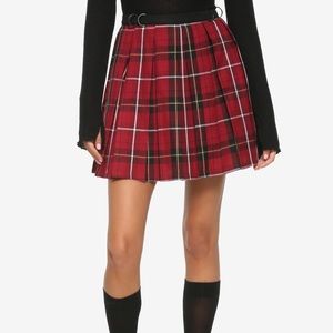 Hot Topic Red Plaid Pleated Skirt (NEVER WORN)